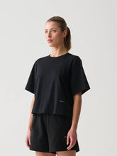 Essentials T-Shirt für Damen